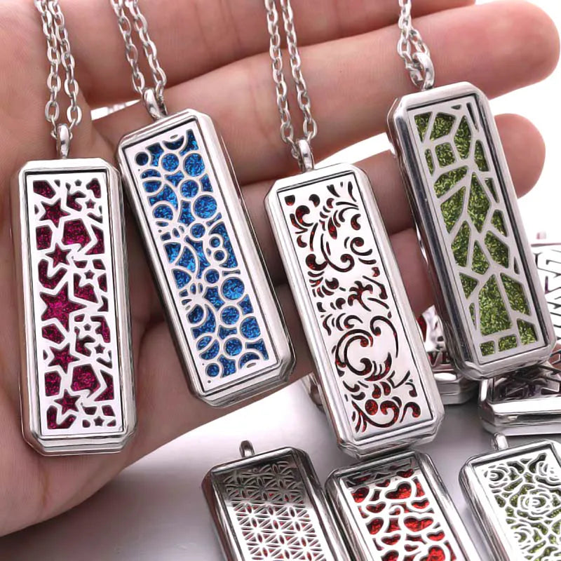 2025 New Glamour Aromatherapy Pendant Square Stainless Steel Necklace Essential oil Perfume Diffuser Locket Romantic Accessories