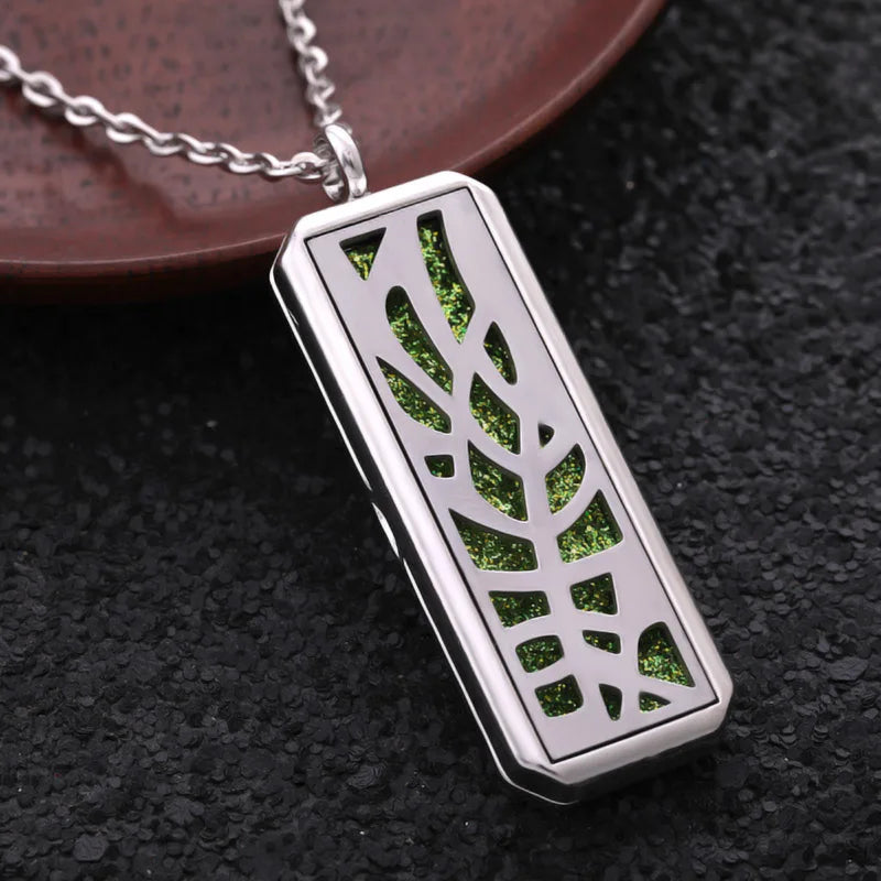 2025 New Glamour Aromatherapy Pendant Square Stainless Steel Necklace Essential oil Perfume Diffuser Locket Romantic Accessories