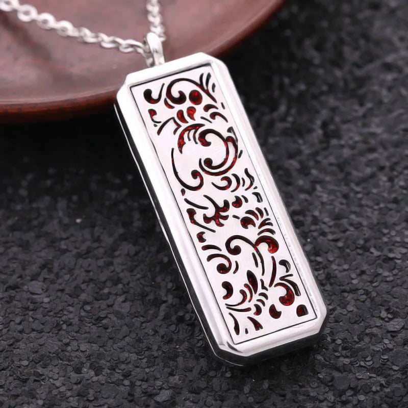 2025 New Glamour Aromatherapy Pendant Square Stainless Steel Necklace Essential oil Perfume Diffuser Locket Romantic Accessories