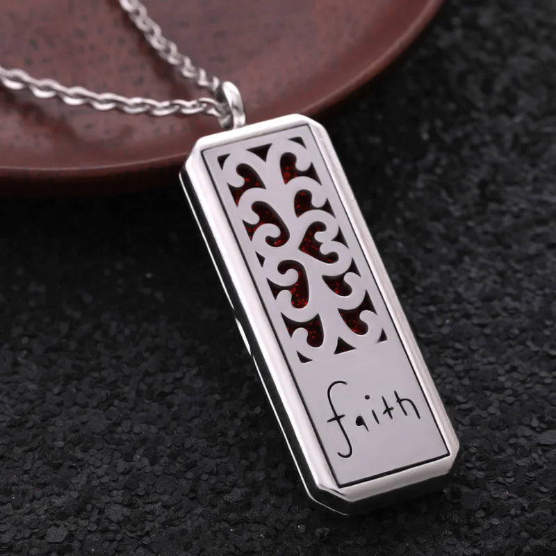 2025 New Glamour Aromatherapy Pendant Square Stainless Steel Necklace Essential oil Perfume Diffuser Locket Romantic Accessories