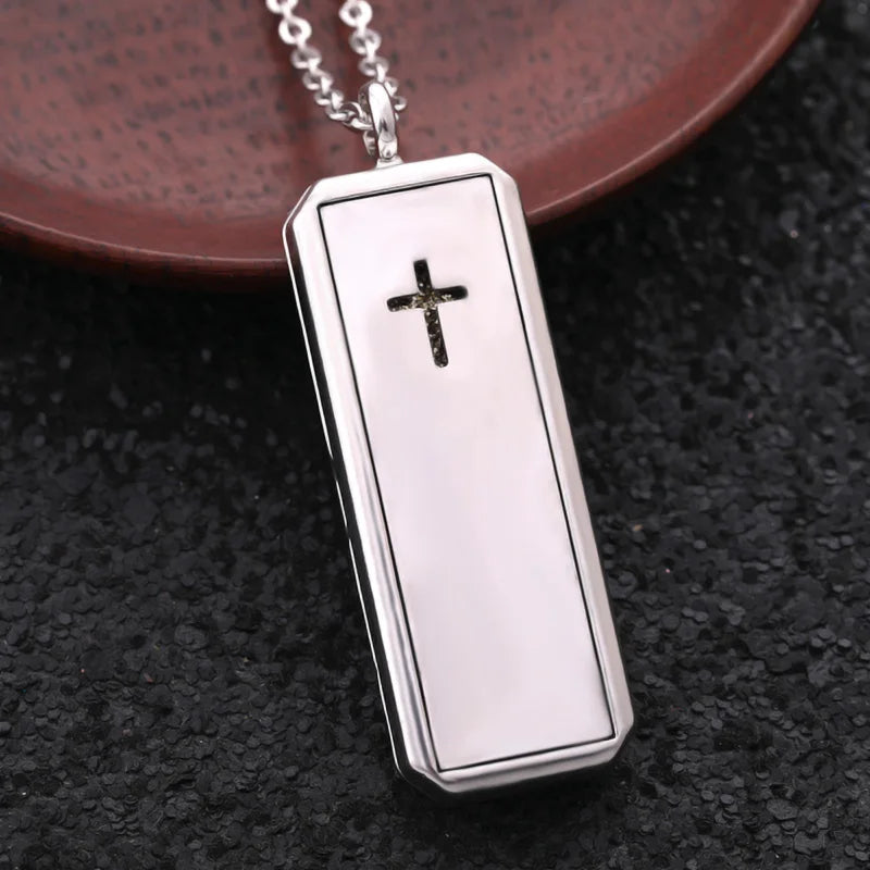 2025 New Glamour Aromatherapy Pendant Square Stainless Steel Necklace Essential oil Perfume Diffuser Locket Romantic Accessories